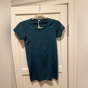 lululemon Swiftly Tech Short-Sleeve Shirt